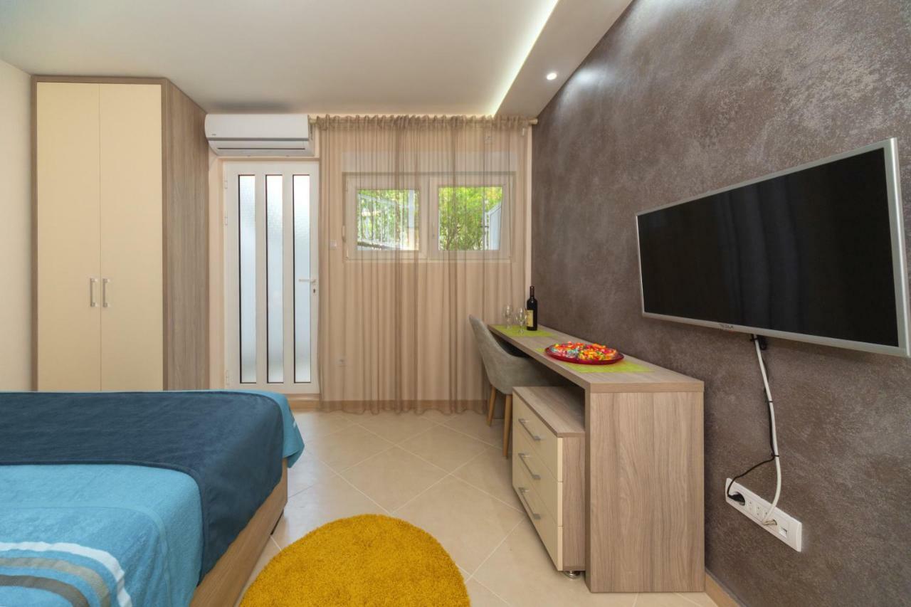 Apartmani Tref Petrovac Exterior photo